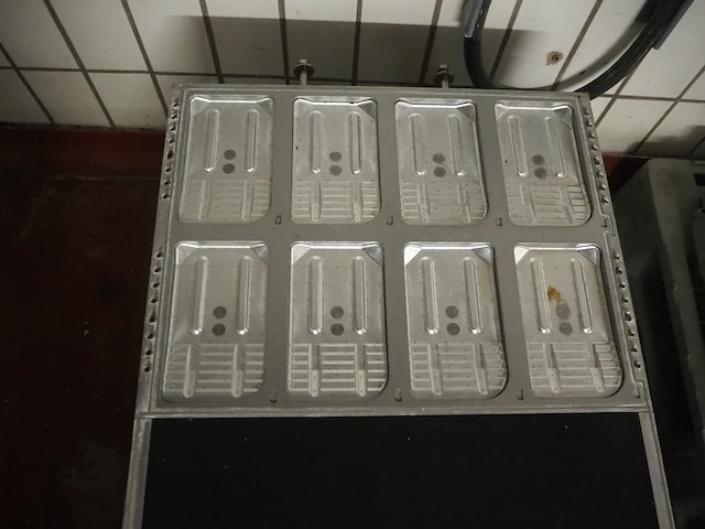 Nn thermoformer moulds - afbeelding 3 van  6