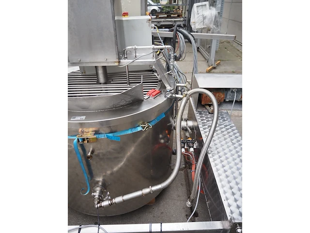 Nn tiltable cooking vessel - afbeelding 6 van  9