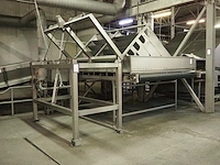 Nn tilting device