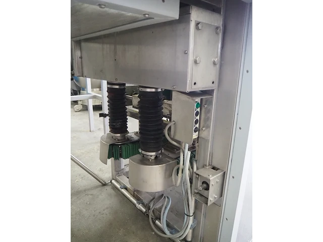 Nn transport machine for 500 ml bottles - afbeelding 9 van  10