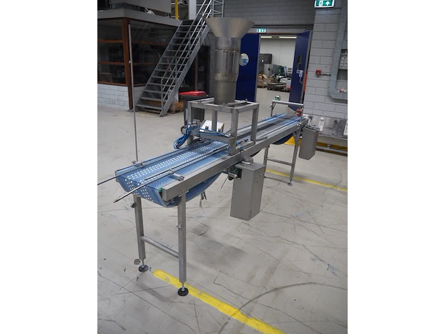Nn tray filling belt - afbeelding 8 van  13