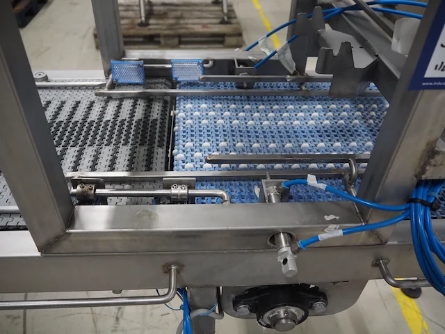 Nn tray filling belt - afbeelding 13 van  13