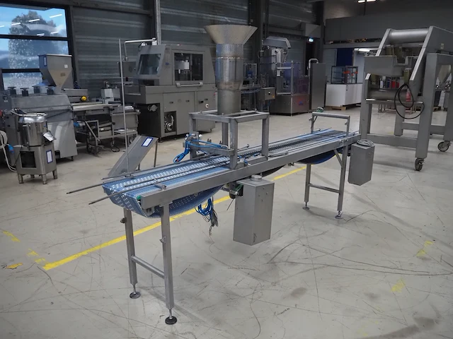 Nn tray filling belt - afbeelding 6 van  12