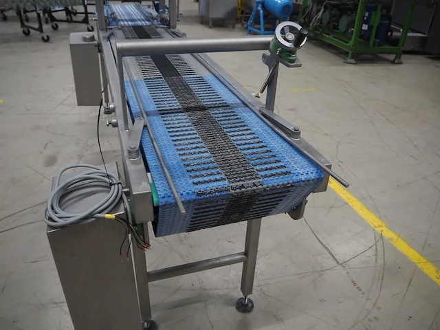 Nn tray filling belt - afbeelding 8 van  12