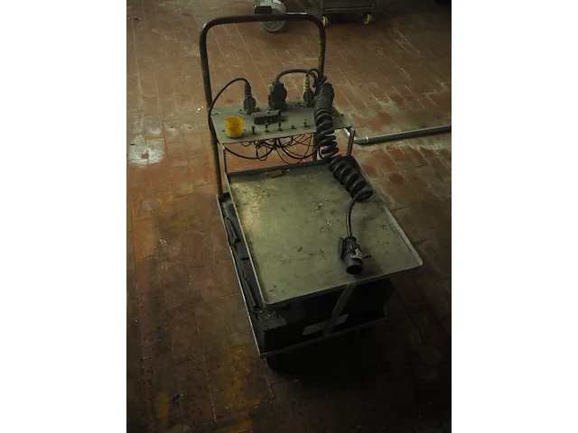 Nn trolley with batteries - afbeelding 3 van  7