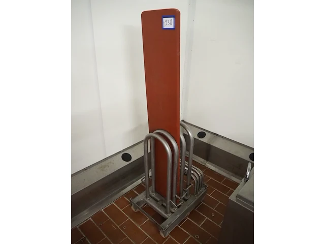 Nn trolley with cutting plates - afbeelding 1 van  4