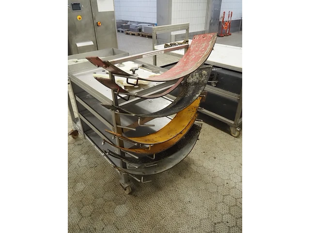 Nn trolley with parts for filling machine - afbeelding 5 van  7