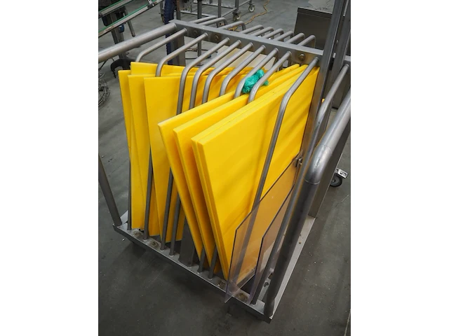 Nn trolley with plates - afbeelding 5 van  6
