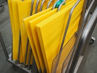Nn trolley with plates - afbeelding 5 van  6