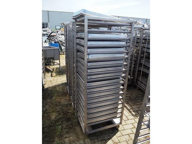 Nn trolleys with bins - afbeelding 3 van  5