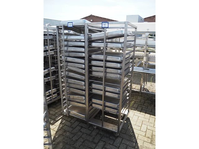 Nn trolleys with bins - afbeelding 2 van  6