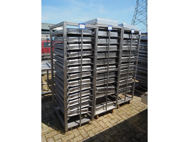 Nn trolleys with bins - afbeelding 1 van  6