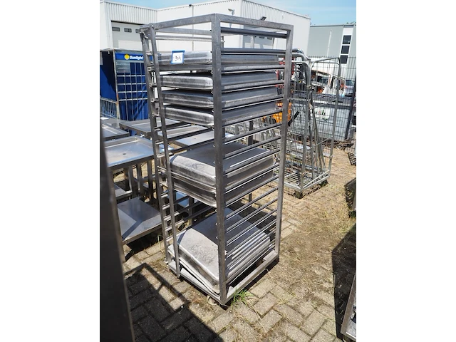 Nn trolleys with gastronorm bins - afbeelding 1 van  4
