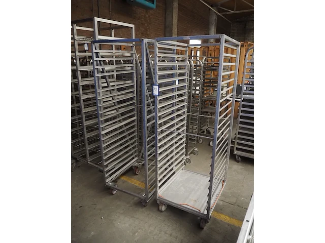 Nn trolleys - afbeelding 1 van  5