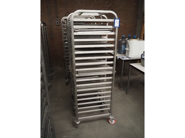 Nn trolleys - afbeelding 1 van  5
