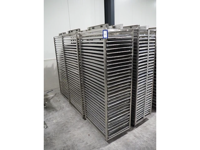Nn trolleys - afbeelding 1 van  4
