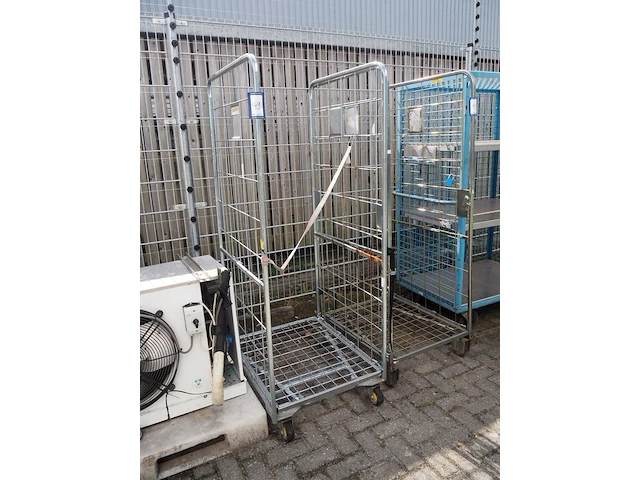 Nn trolleys - afbeelding 1 van  4