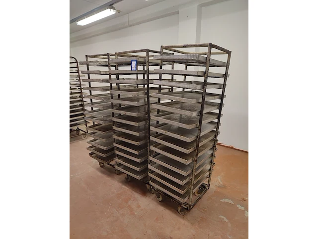 Nn trolleys - afbeelding 1 van  6