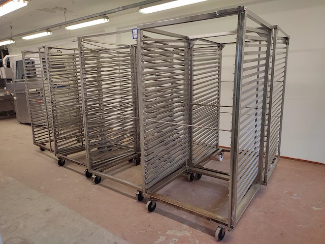 Nn trolleys - afbeelding 1 van  11
