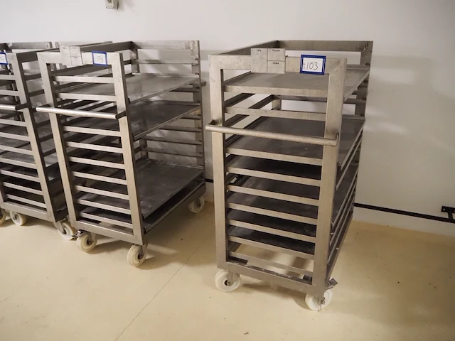 Nn trolleys - afbeelding 1 van  4