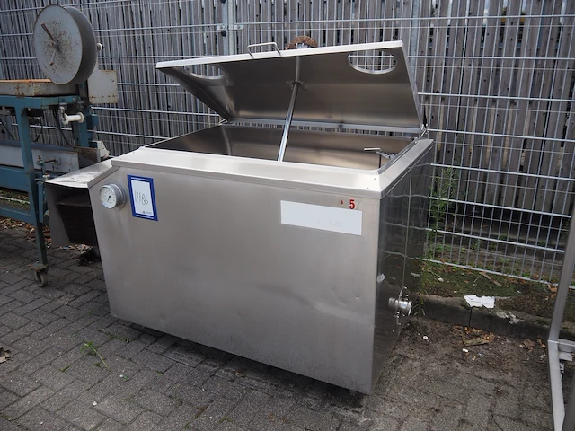 Nn tub - afbeelding 1 van  9