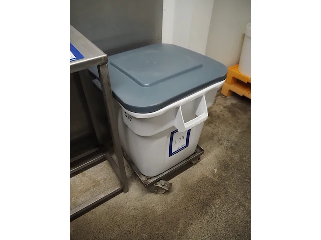 Nn tub - afbeelding 1 van  3