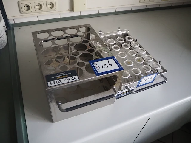 Nn tube holder - afbeelding 2 van  4