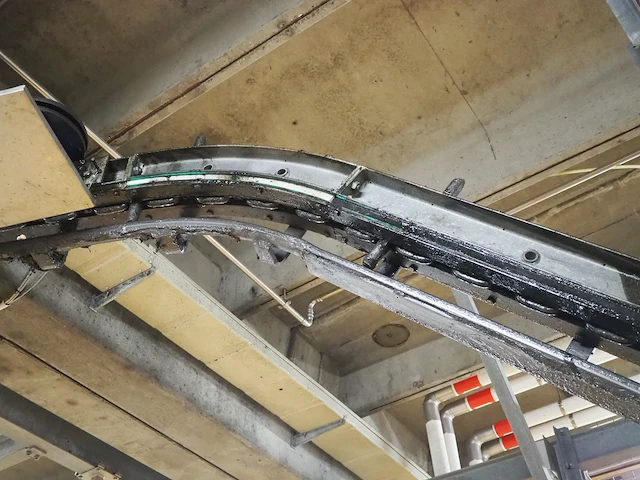 Nn tube rail elevating conveyor - afbeelding 11 van  12