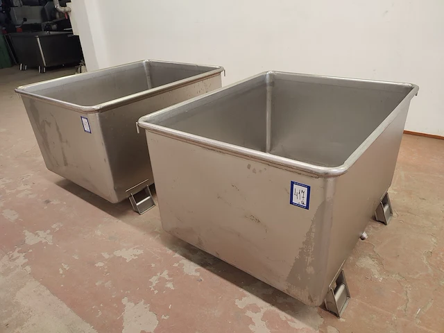 Nn tubs - afbeelding 1 van  8