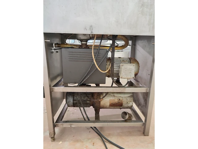 Nn tumbler installation - afbeelding 18 van  32