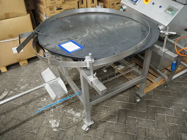 Nn turning table - afbeelding 1 van  5