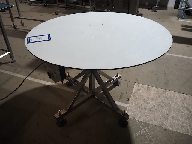 Nn turning table - afbeelding 2 van  5