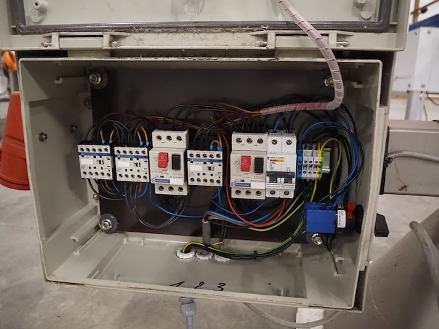 Nn turning table - afbeelding 2 van  10