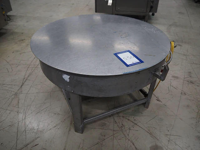 Nn turning table - afbeelding 1 van  7