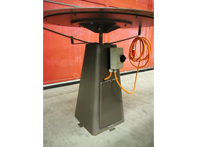 Nn turning table - afbeelding 3 van  3