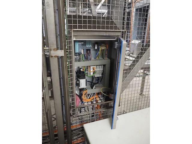 Nn unloading and loading line for racks - afbeelding 15 van  25