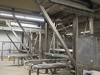 Nn unloading and loading line for racks - afbeelding 24 van  24