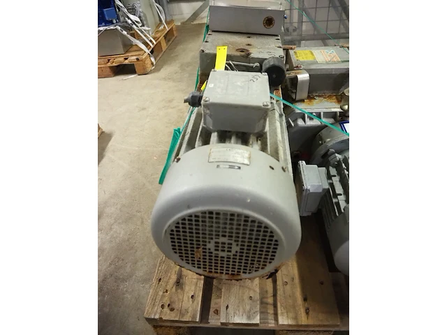 Nn vacuum pump - afbeelding 4 van  4