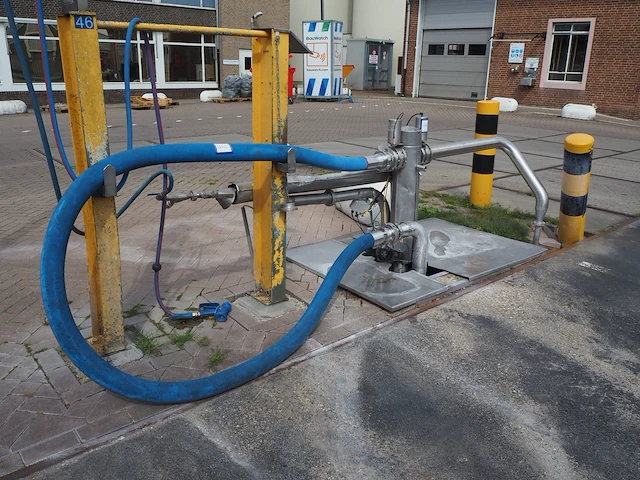 Nn valves and hose - afbeelding 1 van  6