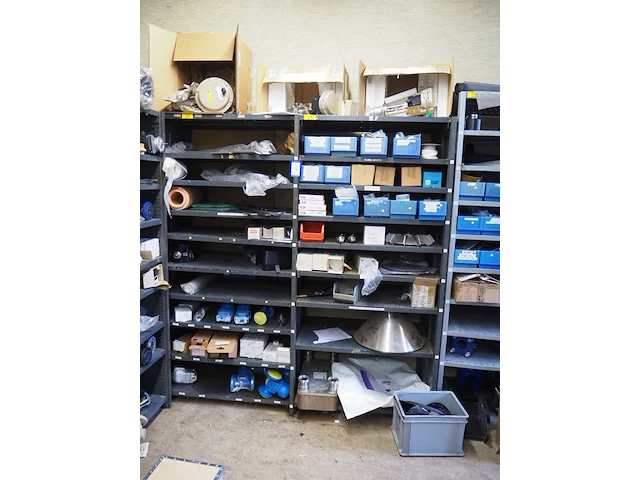 Nn valves and parts - afbeelding 1 van  15