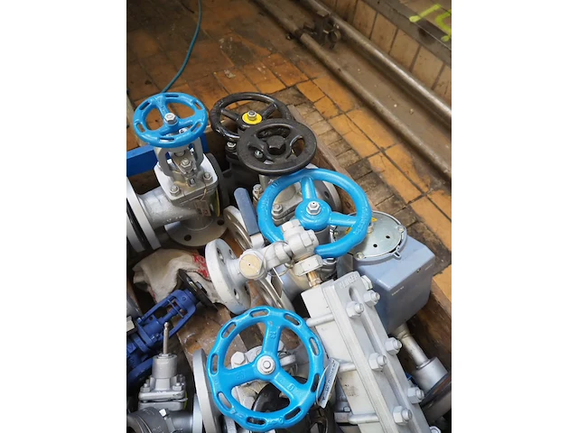 Nn valves - afbeelding 3 van  12