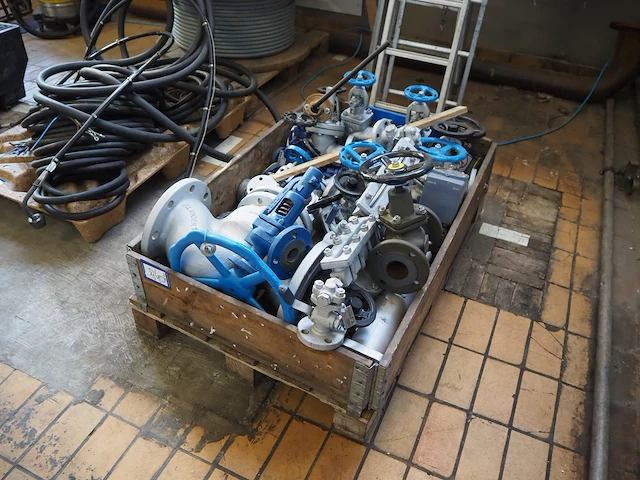 Nn valves - afbeelding 5 van  12
