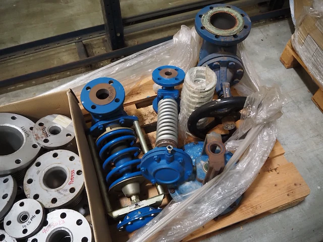 Nn valves - afbeelding 4 van  4