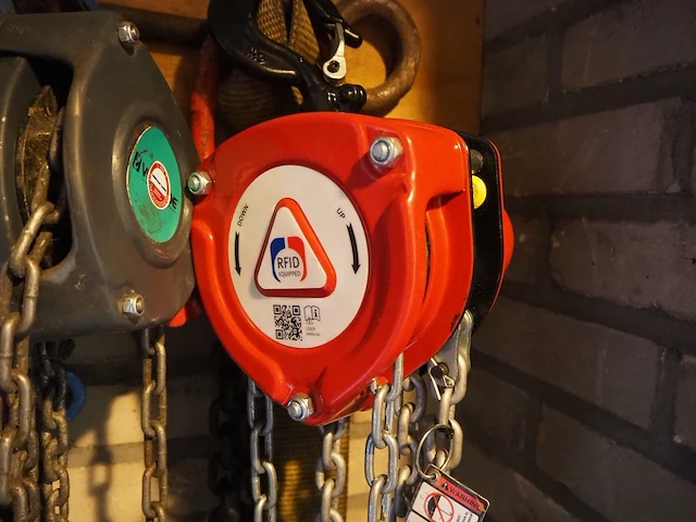 Nn various chain hoists - afbeelding 4 van  9