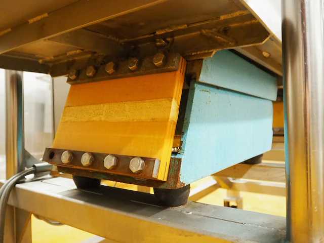 Nn vibrating gutter - afbeelding 9 van  9
