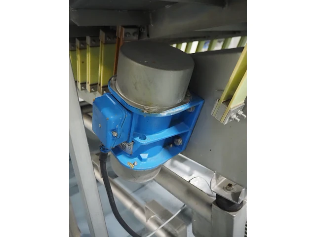 Nn vibrating gutter - afbeelding 8 van  9