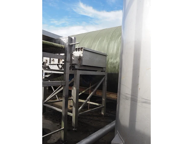Nn vibrating gutter - afbeelding 3 van  8