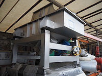 Nn vibrating gutter - afbeelding 1 van  7