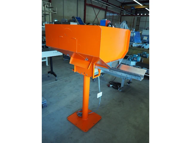 Nn vibrating infeed bunker - afbeelding 2 van  6