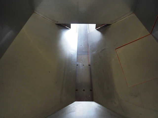 Nn vibrating infeed bunker - afbeelding 3 van  6